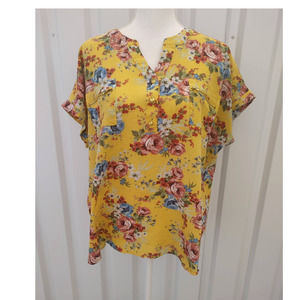 Flower & Feather Floral V Neck Button Top Gold Zipper Accent 1XL